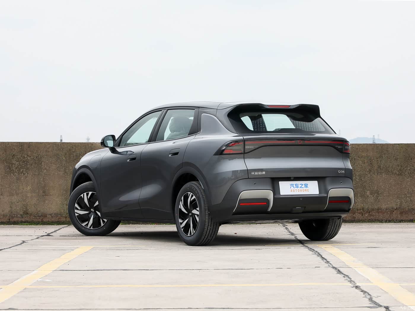 Changan Qiyuan Q05 — задние фонари крупным планом